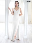 ホワイト モデル：まおちゃる　身長：158cm　着用サイズ：Mサイズ