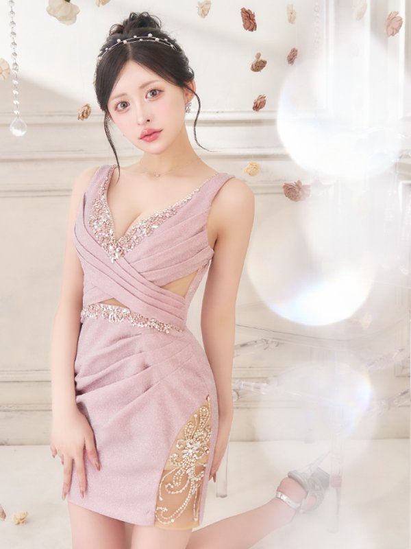 シェルピンク　モデル：カルア　身長156cm　着用サイズ：Sサイズ