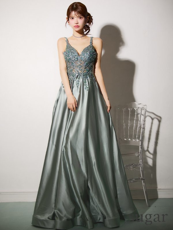 グリーン モデル:まりん 身長:164cm 着用サイズ:Mサイズ