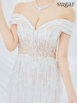 ホワイト モデル：三上悠亜　身長：159cm　着用サイズ：Mサイズ