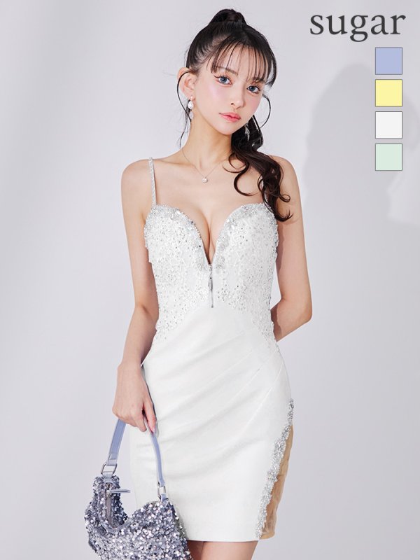 ホワイト モデル：まおちゃる　身長：158cm　着用サイズ：Sサイズ