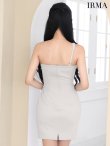 ホワイト モデル：まおちゃる　身長：158cm　着用サイズ：S