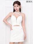 ホワイト モデル：ももか　身長：156cm　着用サイズ：XSサイズ