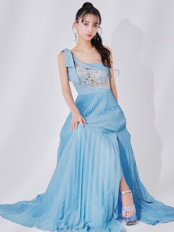 スカイブルー　モデル：まおちゃる　身長：158cm　着用サイズ：Sサイズ