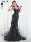 ブラック　モデル：真優川咲　身長：158cm　着用サイズ：Mサイズ