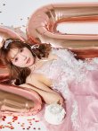 ピンクベージュ モデル：三上悠亜　身長：159cm　着用サイズ：Sサイズ