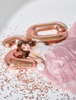 ピンクベージュ モデル：三上悠亜　身長：159cm　着用サイズ：Sサイズ
