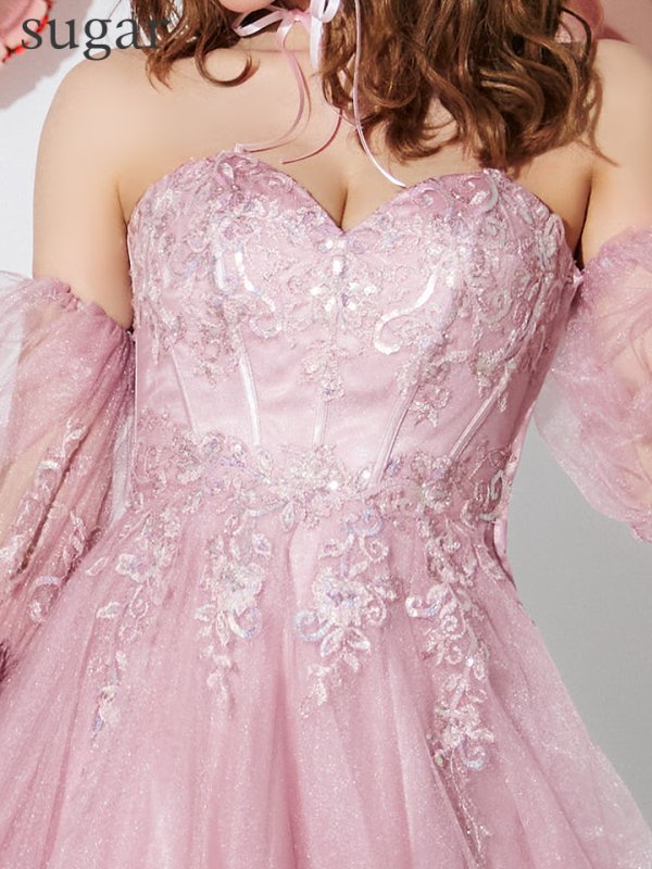 ピンクベージュ