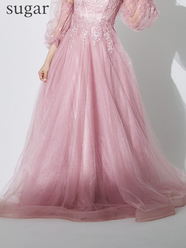 ピンクベージュ