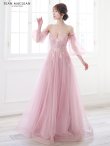 ピンクベージュ　モデル：ゆめ　身長：160cm　着用サイズ：Mサイズ
