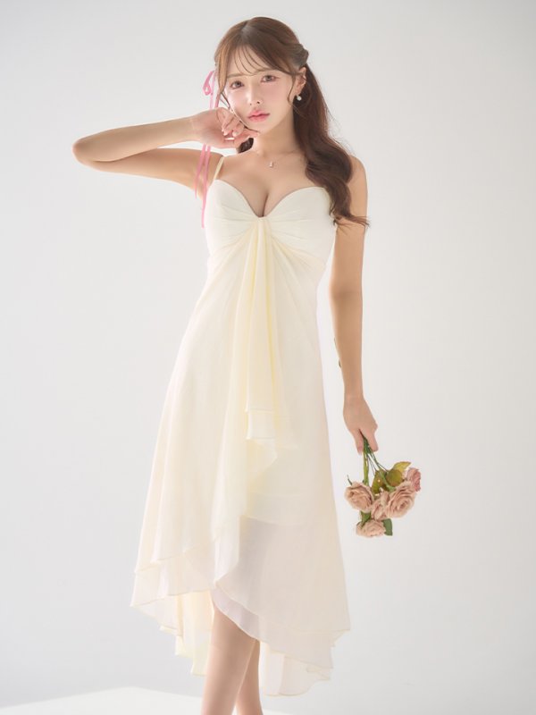 シャンパン モデル：りな　身長：160cm　着用サイズ：Sサイズ