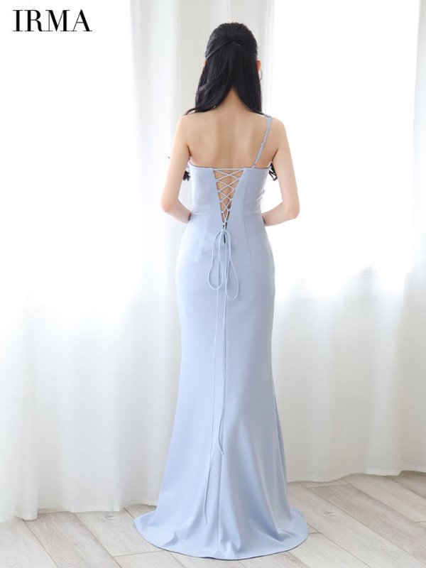 トランキルブルー モデル：まおちゃる　身長：158cm　着用サイズ：Mサイズ