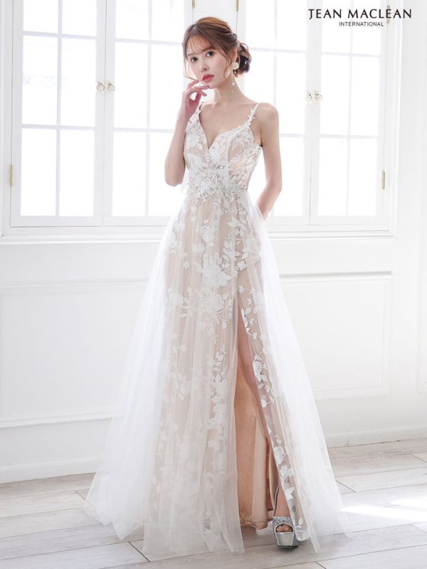 ホワイト モデル：ゆめ　身長：160cm　着用サイズ：Mサイズ