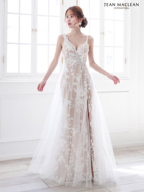 ホワイト モデル：ゆめ　身長：160cm　着用サイズ：Mサイズ