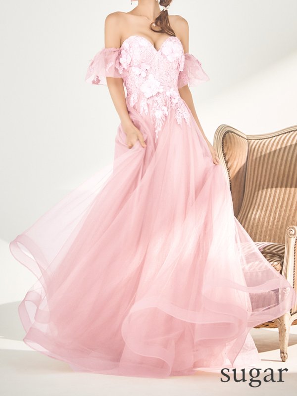 ピンクベージュ モデル:まりん 身長:164cm 着用サイズ:Sサイズ