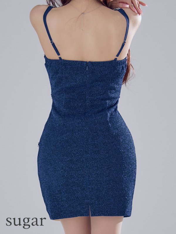 ダークブルー　モデル：真優川咲　身長：158cm　着用サイズ：Sサイズ