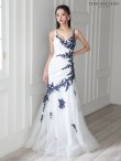 ホワイト　モデル：まおちゃる　身長：158cm　着用サイズ：Mサイズ