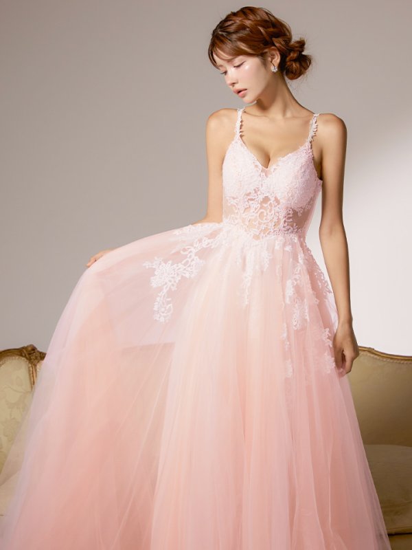 ピンク モデル：まりん　身長：164cm　着用サイズ：Mサイズ