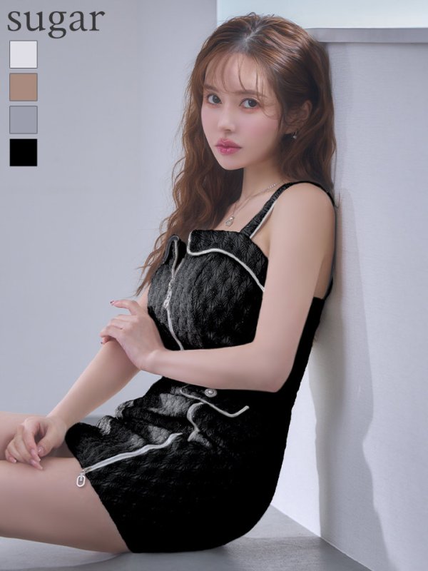 ブラック モデル：ゆめ　身長：160cm　着用サイズ：Sサイズ