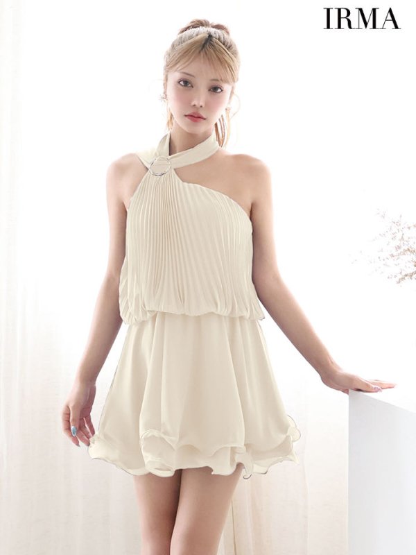 バニラ　モデル：如月れい　身長：156cm　着用サイズ：Sサイズ