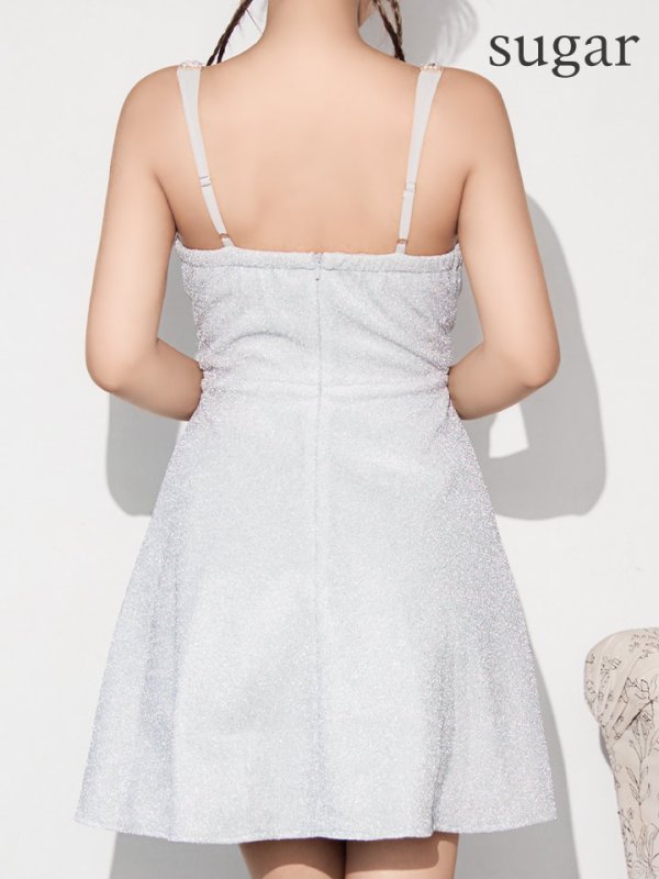 シルバー　モデル：如月れい　身長：156cm　着用サイズ：Sサイズ