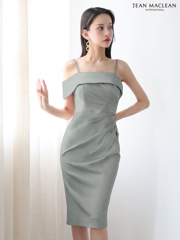 グレー モデル：まおちゃる　身長：158cm　着用サイズ：Sサイズ