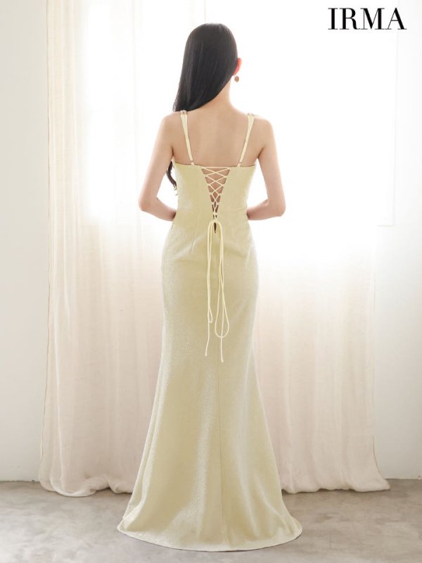 シャンパン　モデル：まおちゃる　身長：158cm　着用サイズ：Mサイズ