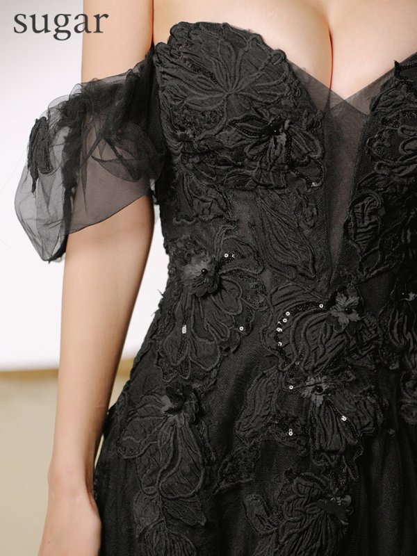 ブラック　モデル：まりん　身長：164cm　着用サイズ：Sサイズ