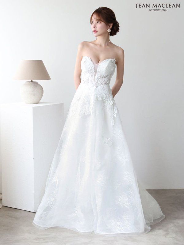 ホワイト　モデル：ゆめ　身長：160cm　着用サイズ：Mサイズ