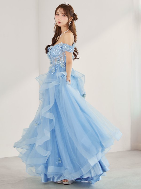 ブルー　モデル：三上悠亜　身長：159cm　着用サイズ：Sサイズ