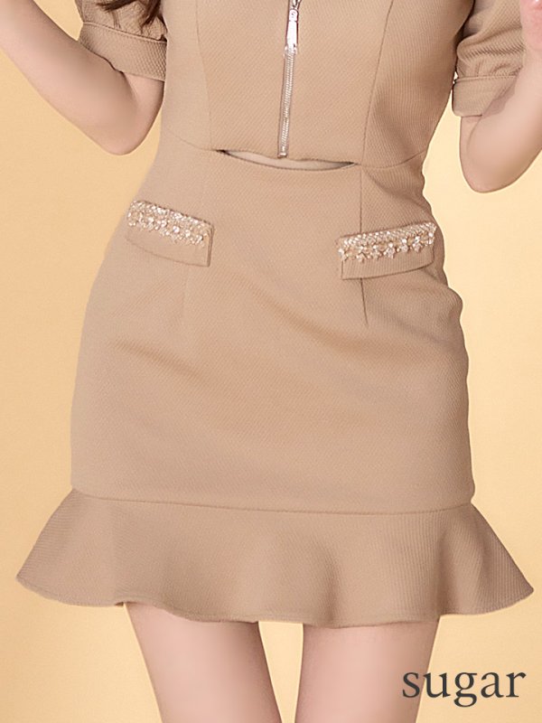 ベージュ モデル：ゆめ　身長：160cm　着用サイズ：Sサイズ