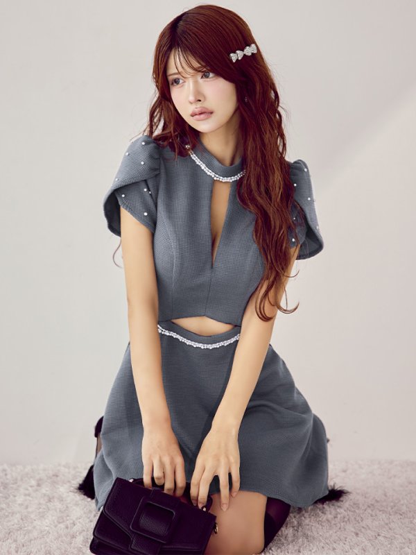 ダークグレー モデル：まりん　身長：164cm　着用サイズ：Sサイズ