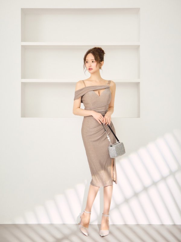 ブロンズ モデル：ゆめ　身長：160cm　着用サイズ：Sサイズ