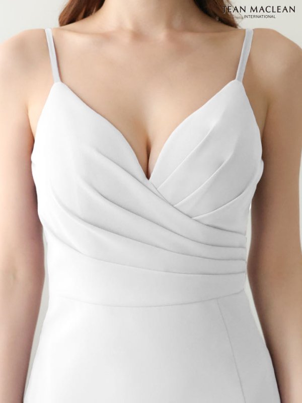 ホワイト モデル：ゆめ　身長：160cm　着用サイズ：Sサイズ