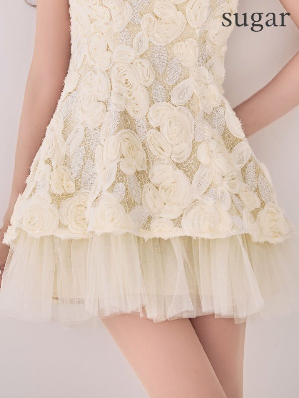 バニラ モデル：明日花キララ　身長：164cm　着用サイズ：Sサイズ