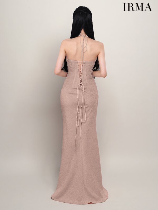 シャンパンゴールド モデル:まおちゃる 身長:158cm 着用サイズ:Mサイズ