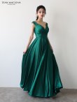 グリーン　モデル：まおちゃる　身長：158cm　着用サイズ：Mサイズ