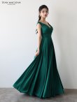 グリーン　モデル：まおちゃる　身長：158cm　着用サイズ：Mサイズ
