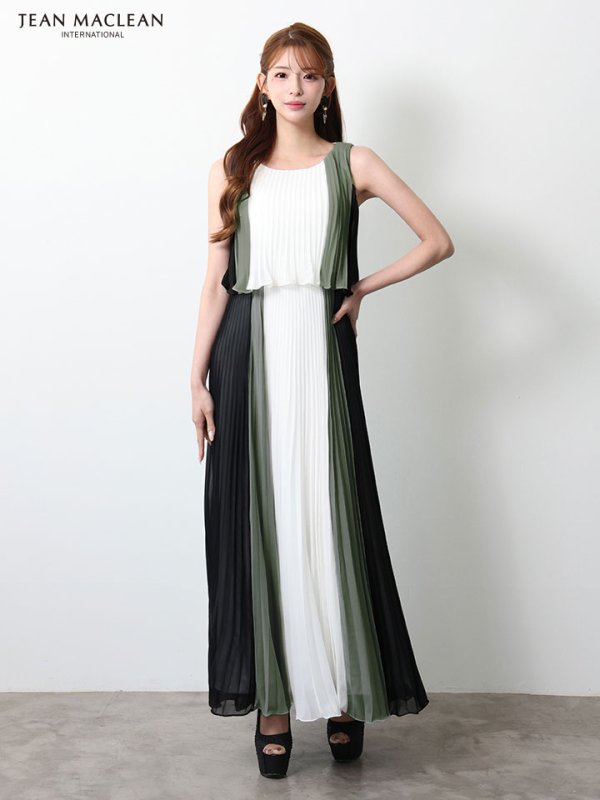 ホワイトｘブラック　モデル：あみ　身長：163cm　着用サイズ：Sサイズ