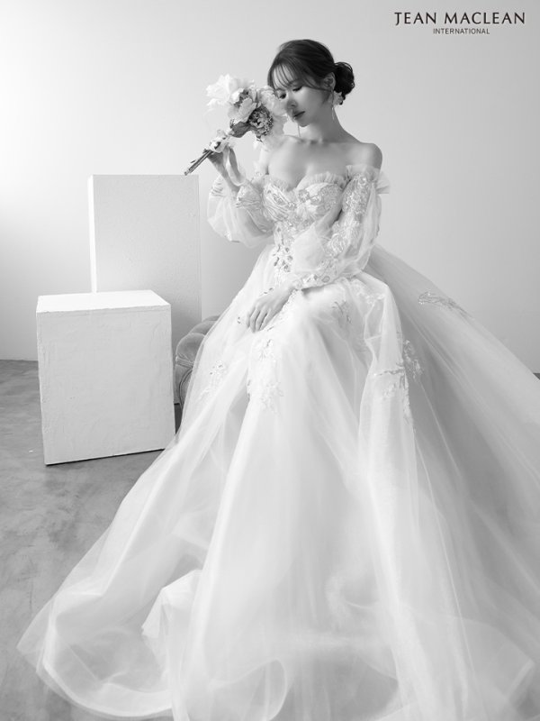 モデル：ゆめ　身長：160cm　着用サイズ：Sサイズ