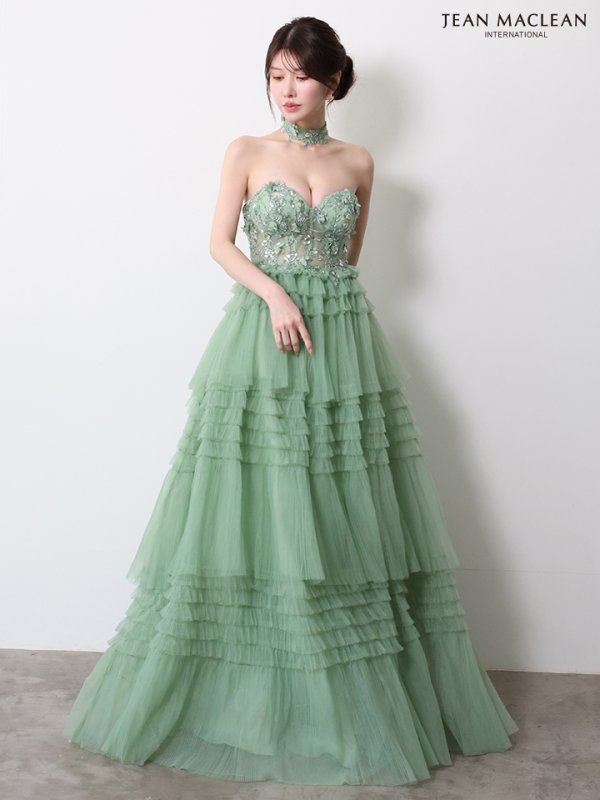 グリーン モデル：ゆめ　身長：160cm　着用サイズ：Mサイズ