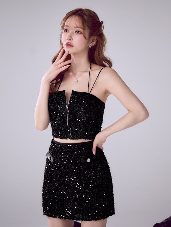 ブラック　モデル：ゆめ　身長：160cm　着用サイズ：Sサイズ