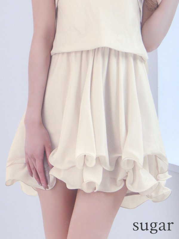 シャンパン　モデル：るりぴ　身長：165cm　着用サイズ：Sサイズ