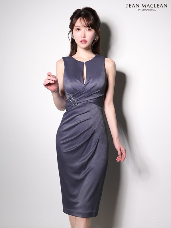 アッシュネイビー　モデル：ゆめ　身長：160cm　着用サイズ：Sサイズ