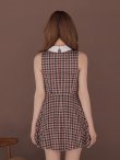 レッド　モデル：まみ　身長：161cm　着用サイズ：Sサイズ
