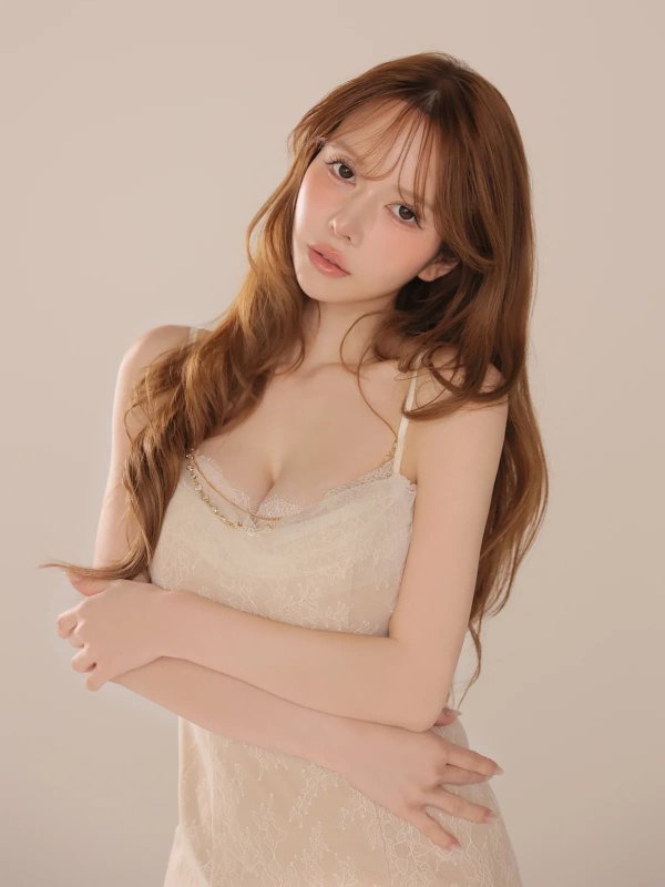 アイボリー　モデル：ゆめ　身長：160cm　着用サイズ：Sサイズ