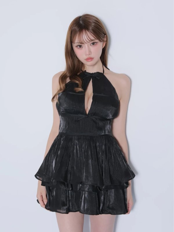 ブラック　モデル：いおり　身長：161cm　着用サイズ：Sサイズ