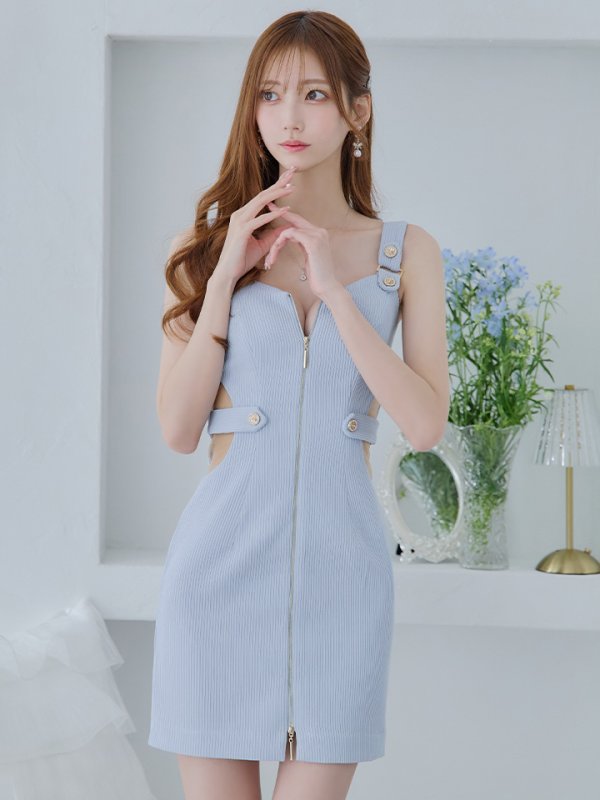 ブルー:モデル:あすか 身長:170cm 着用サイズ:Sサイズ