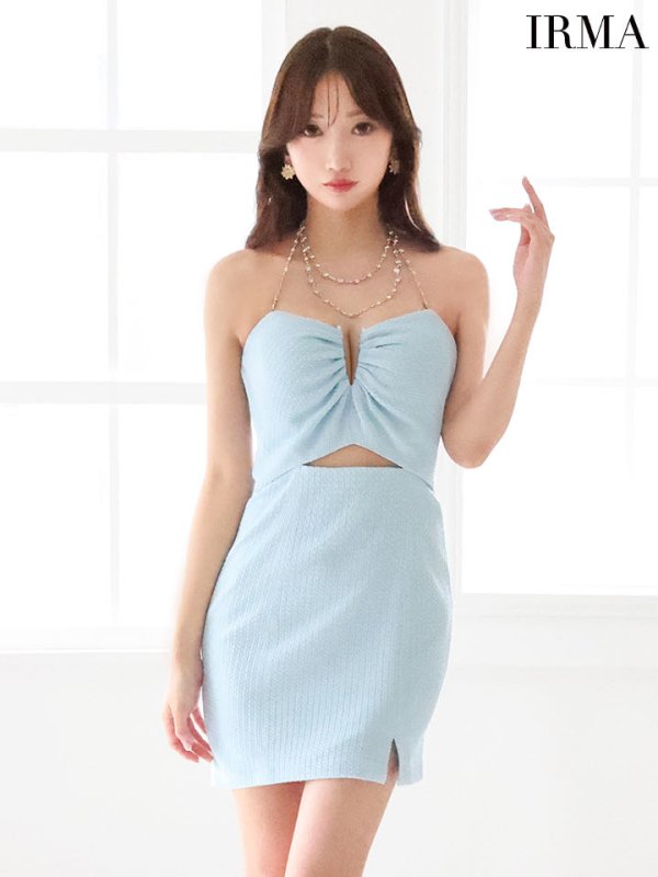 ブルー  モデル:七瀬みほ 身長:162cm 着用サイズ:Sサイズ