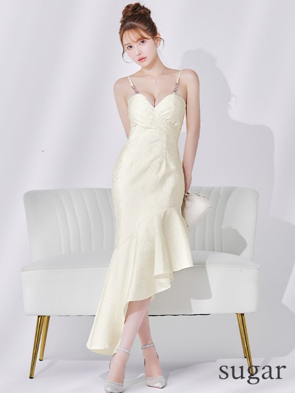 ホワイト モデル：ゆめ　身長：160cm　着用サイズ：Sサイズ